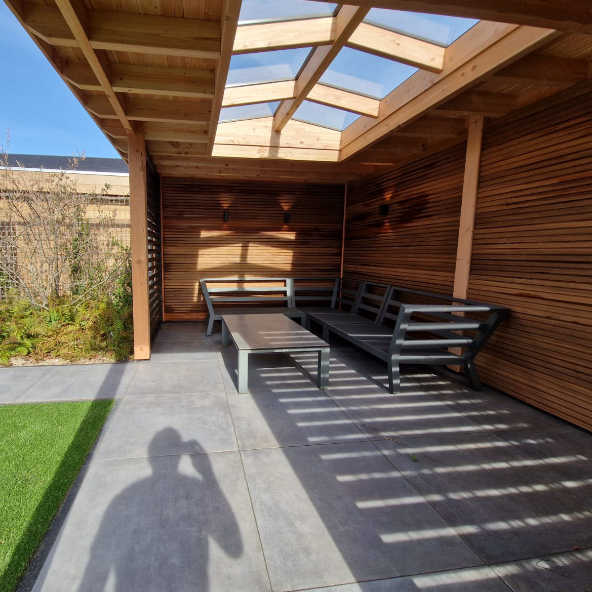 Overkapping met dakraam